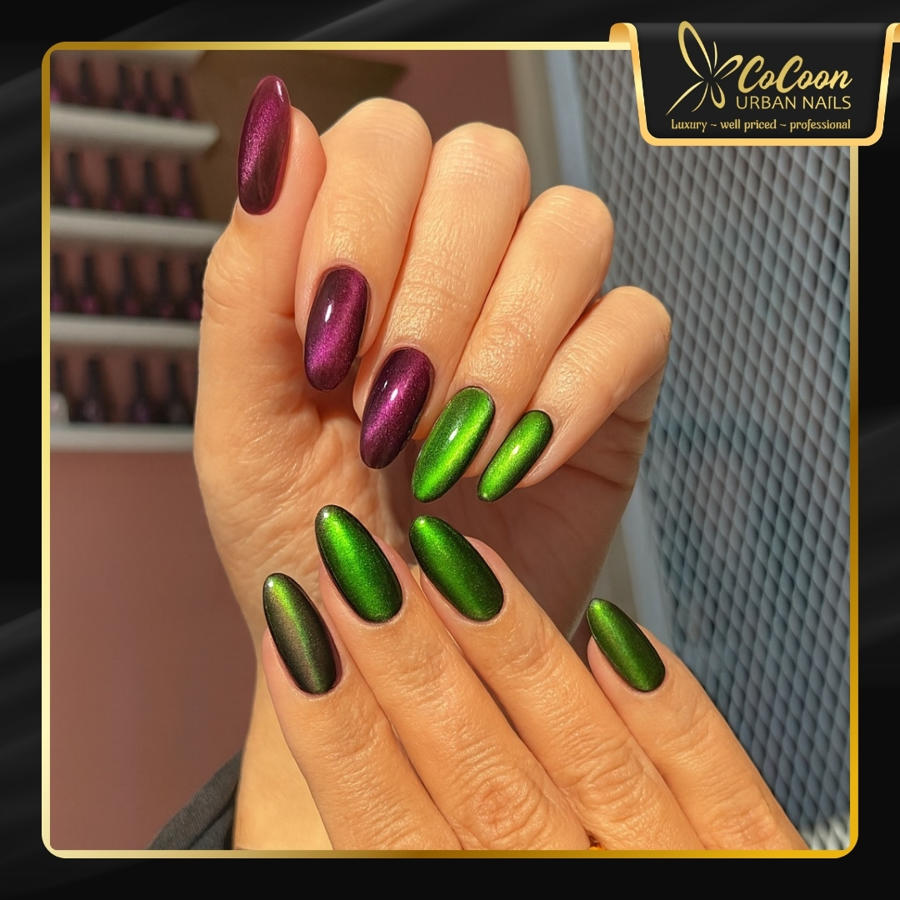 Halloween nail design